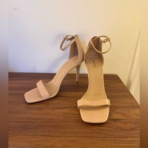 Leather heeled sandals